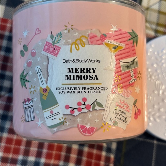 Bath & Body Works Merry Mimosa 3 wick Candle - Picture 2 of 6